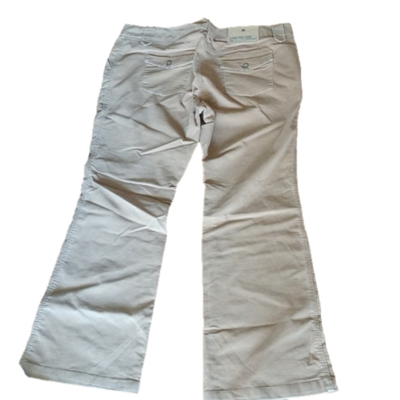 Gap Long & Lean Corduroy Flare Pants Jeans, Tan, Size 20 - Picture 8 of 10